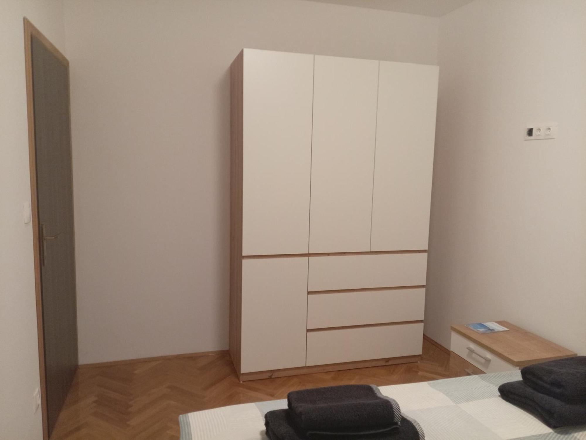 Apartmani Suzana ซริกเวนิซา ภายนอก รูปภาพ