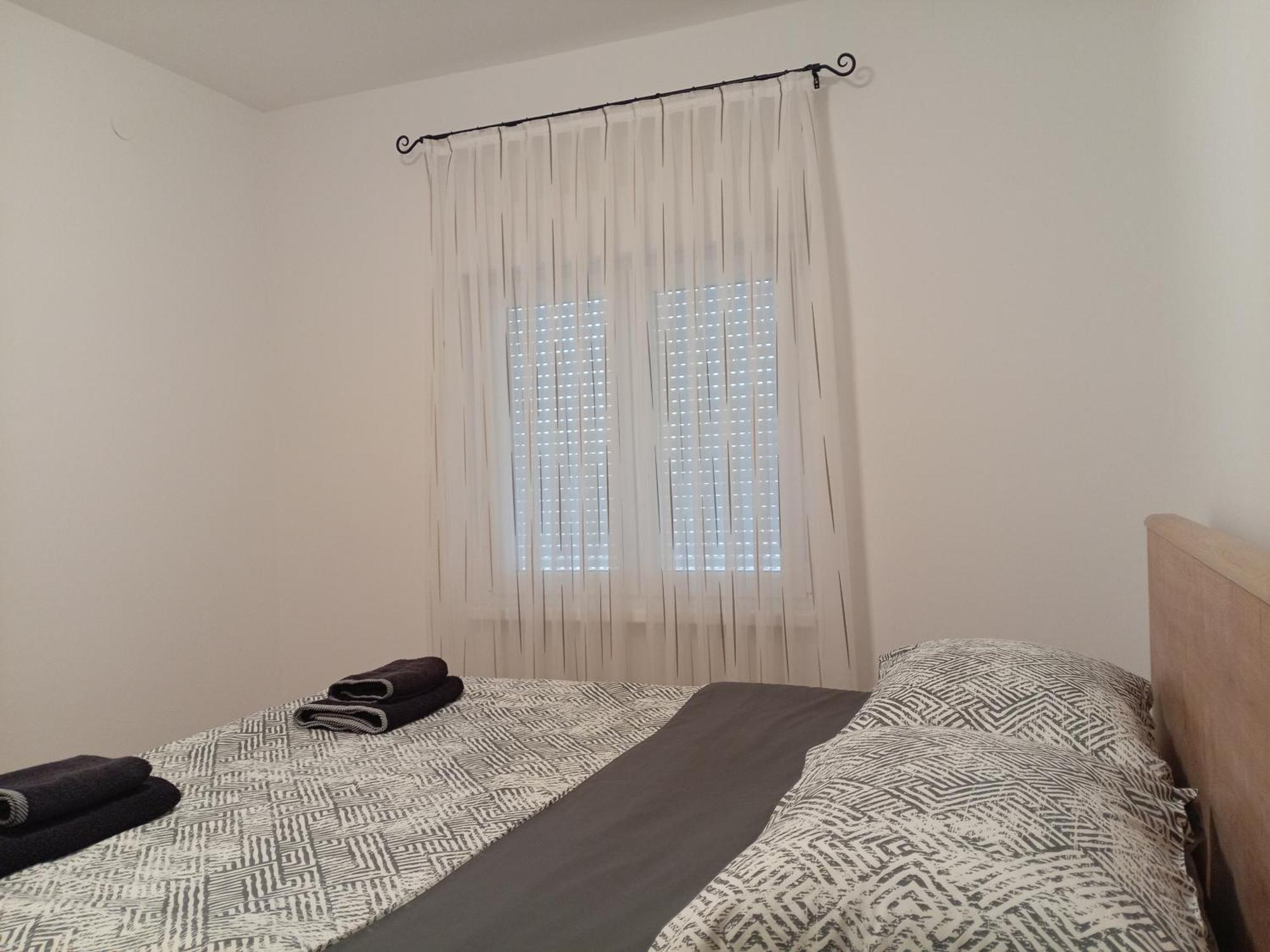 Apartmani Suzana ซริกเวนิซา ภายนอก รูปภาพ