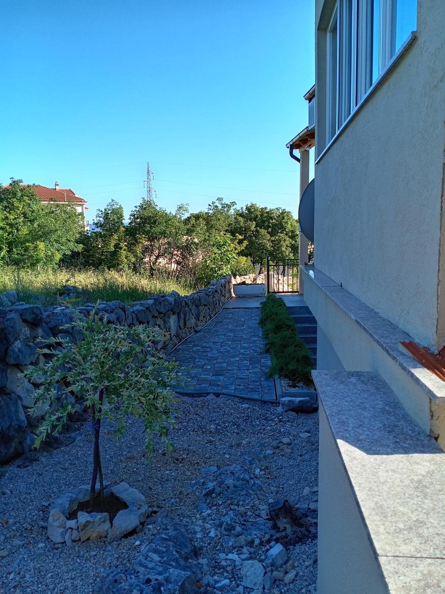 Apartmani Suzana ซริกเวนิซา ภายนอก รูปภาพ