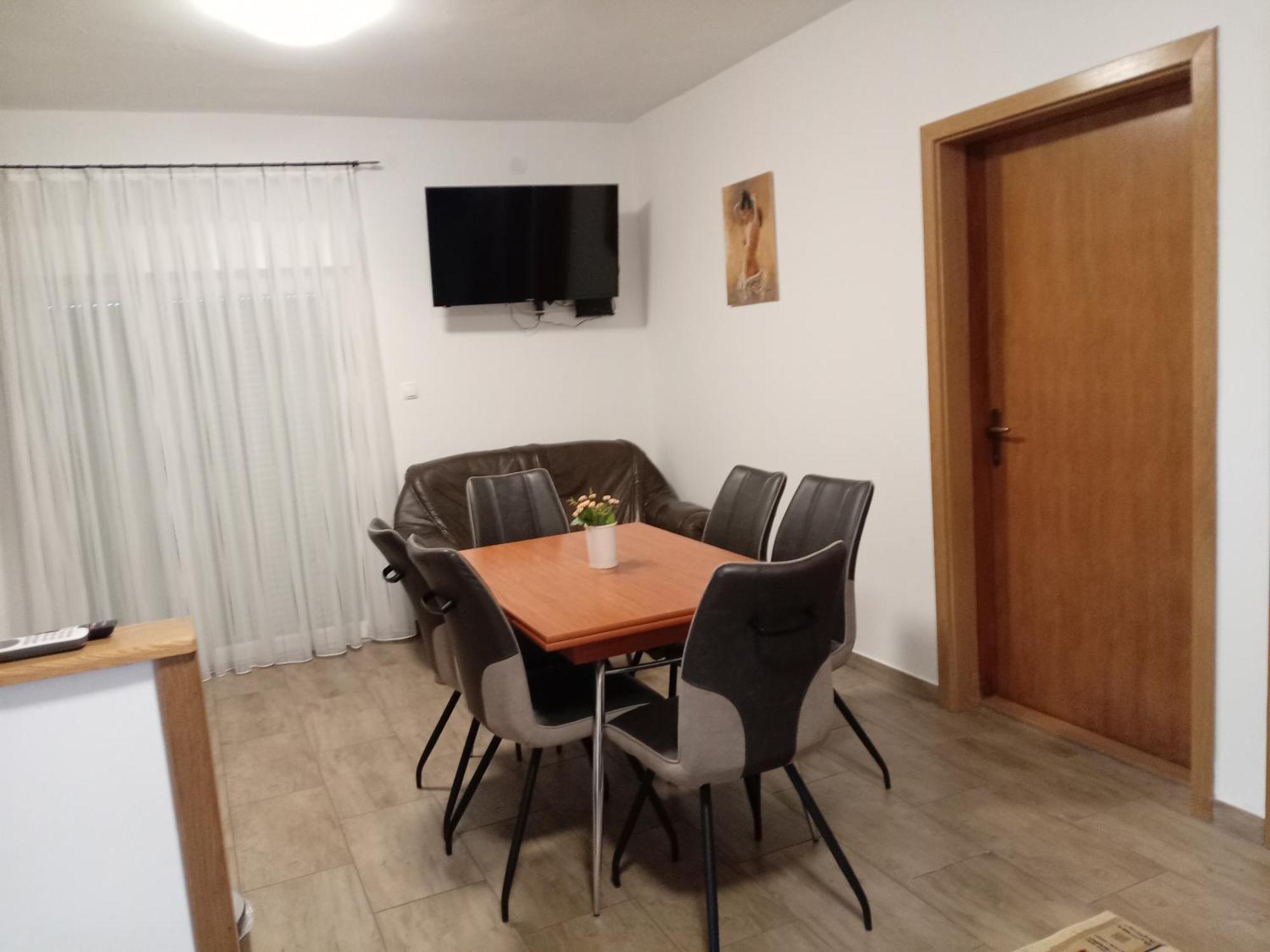 Apartmani Suzana ซริกเวนิซา ภายนอก รูปภาพ